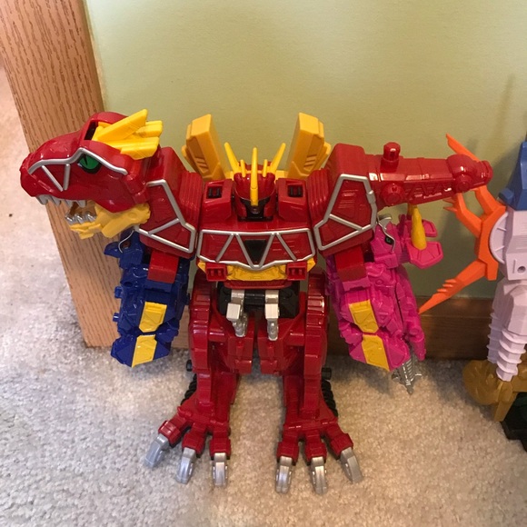 Set of power ranger toys - Picture 3 of 8